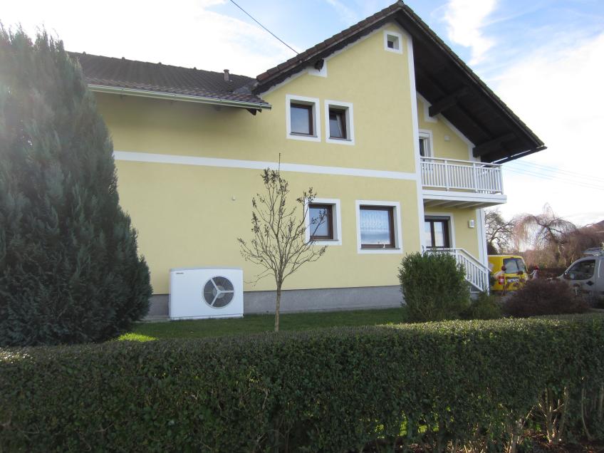 Einfamilienhaus Sanierung in Pettenbach mit Energiespar-Spitzentechnologie von STIEBEL ELTRON